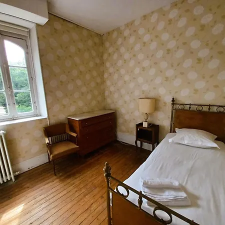 别墅 Manoir 19e Vallee Chevreuse, 30km De Paris Le Mesnil-Saint-Denis