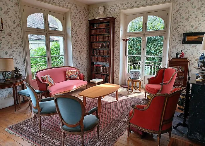 Manoir 19e Vallee Chevreuse, 30km De Paris Villa