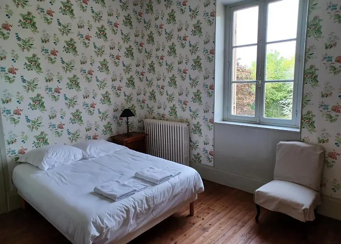 Manoir 19e Vallee Chevreuse, 30km De Paris Villa Le Mesnil-Saint-Denis